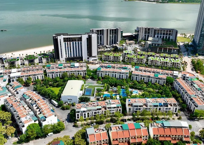 Villa Lotus 317 Ha Long